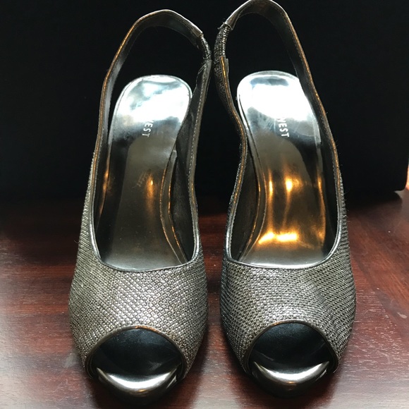pewter color shoes nine west